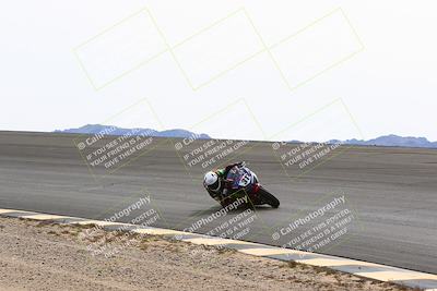 media/Feb-27-2022-CVMA (Sun) [[a3977b6969]]/Race 6 500 Supersport-350 Supersport (Holeshot)/